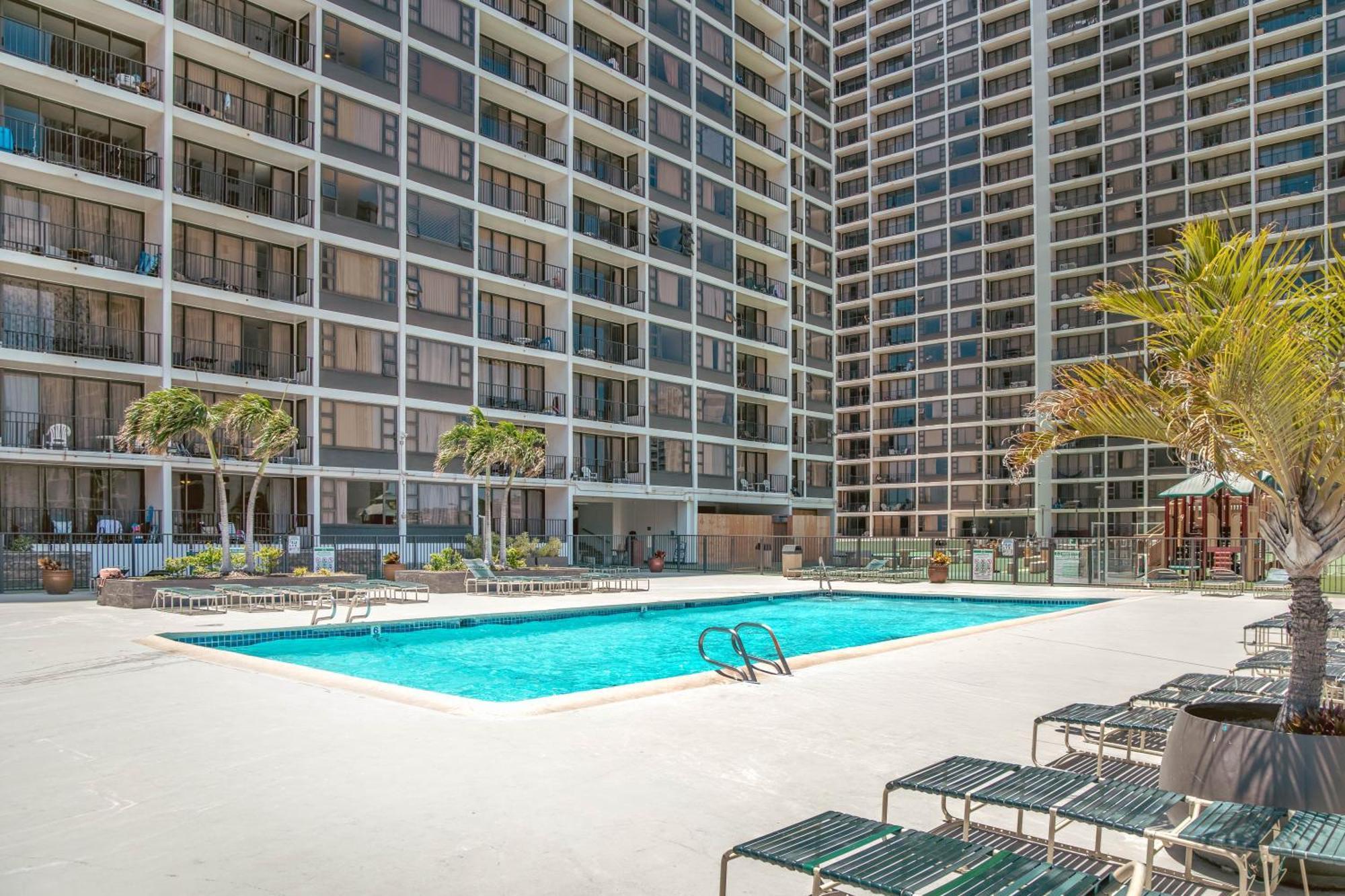 Mountain View Condo W/ King-Size Bed, Free Parking Honolulu Exterior photo